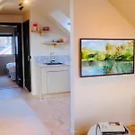 Aurora Loft - - Panoramic Views & Free Parking Διαμέρισμα
