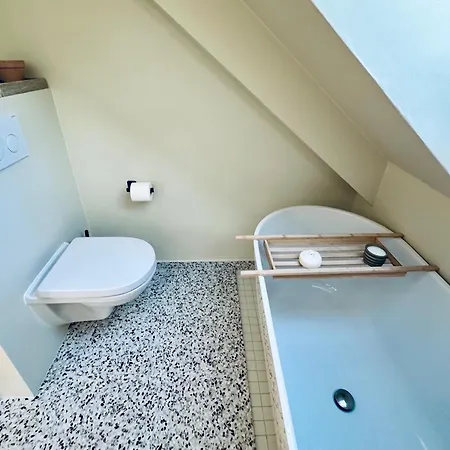 Urban Rooftop With Panoramic Sea View - Free Parking * Tromso
