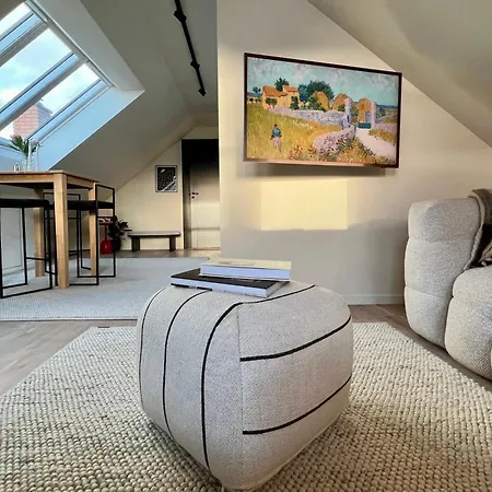 Urban Rooftop With Panoramic Sea View - Free Parking Apartment Tromso