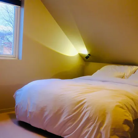 Urban Rooftop With Panoramic Sea View - Free Parking Apartamento