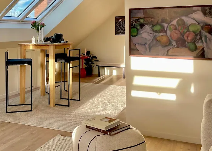 Aurora Loft - - Panoramic Views&free Parking